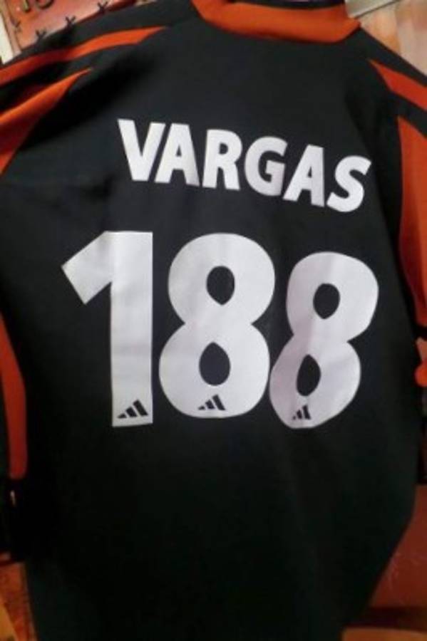 Rambo de León se une al club de los jugadores con números raros en el mundo