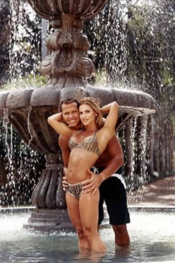 El beisbolista Alex Rodríguez y su pasión por las rubias