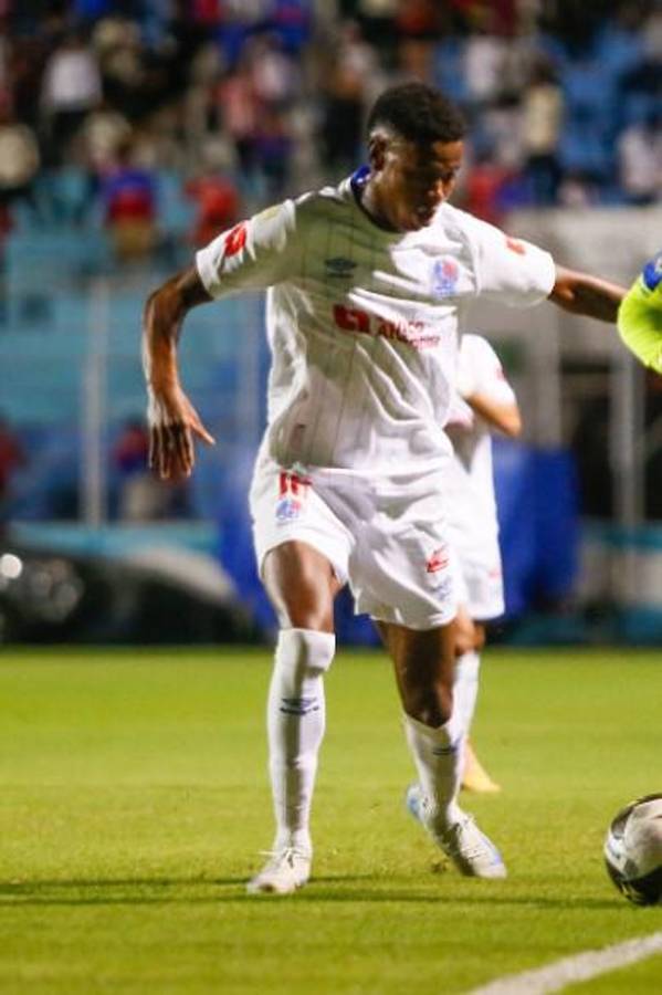 ¿Jugará Yustin Arboleda? El 11 titular que se perfila en el Olimpia de Pedro Troglio para la final de ida ante Motagua