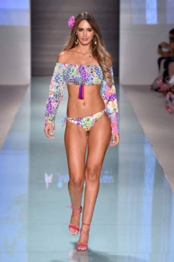 Belleza: James Rodríguez estaría saliendo con una ex del ¡Canelo Álvarez!