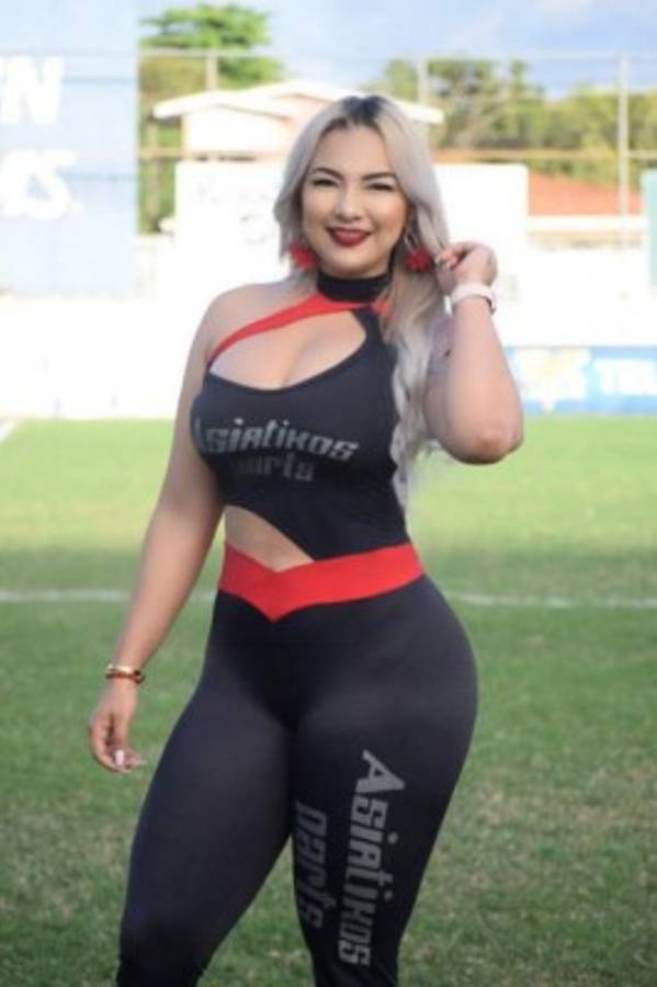 Yatana Herch, la barbie hondureña y su atrevido reto si Marathón queda campeón del Clausura
