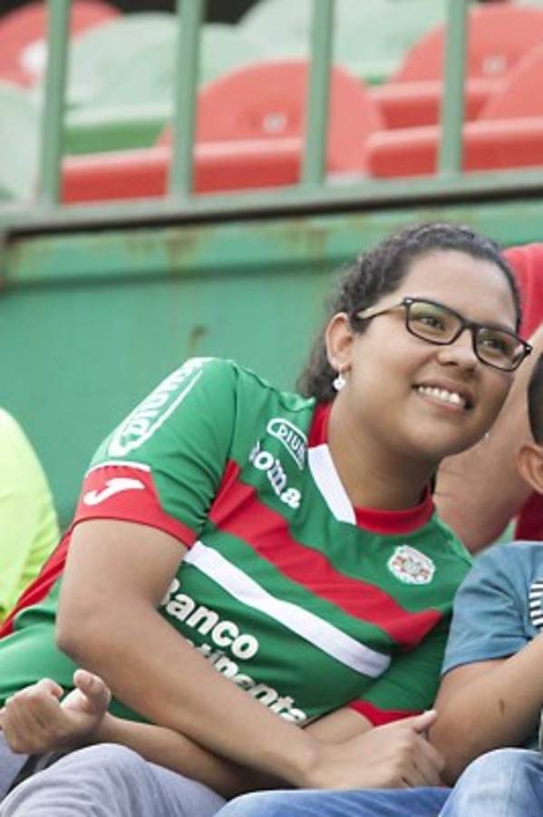 Las chicas bellas que engalanaron el clásico entre Marathón y Olimpia