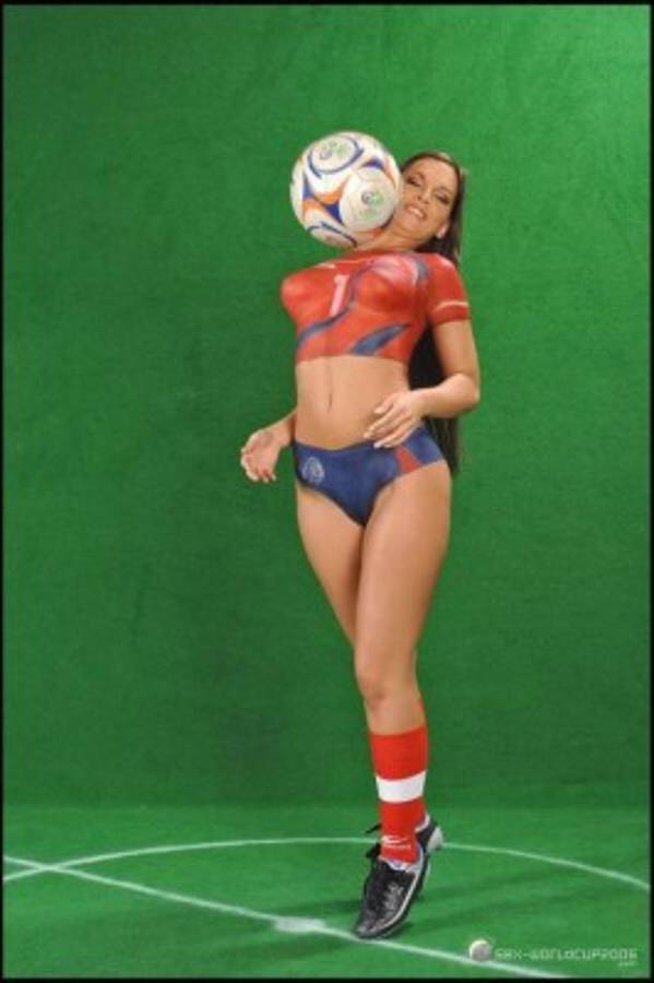 Los mejores body paint en apoyo a selecciones centroamericanas y otras del mundo