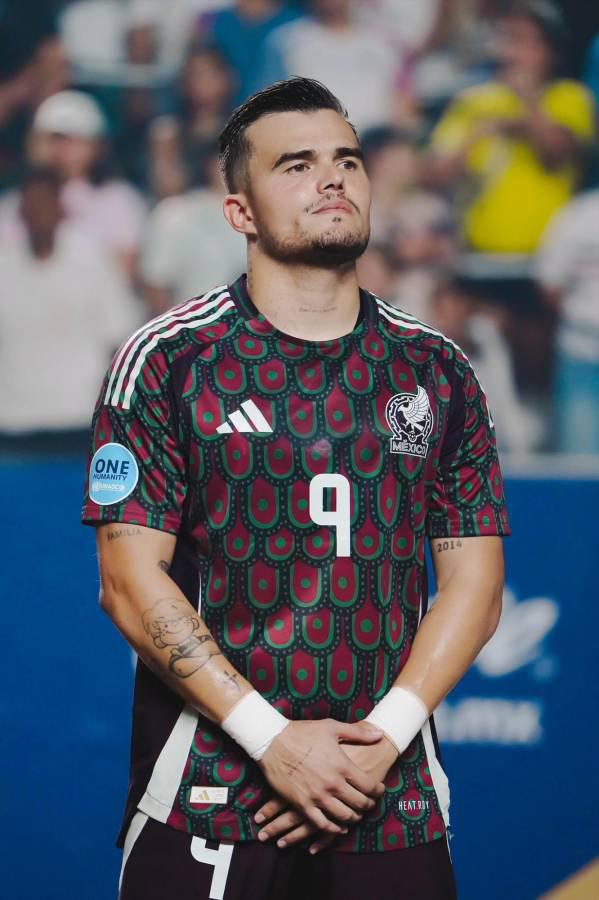 ¿Son novios? Jugador mexicano se pronuncia sobre su relación con Wanda Nara: Es una mujer muy guapa