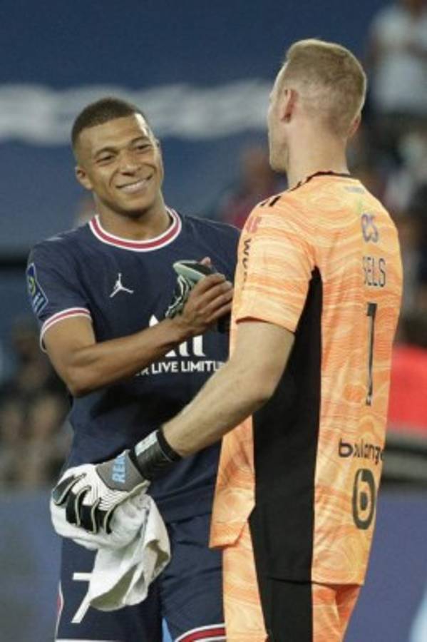 No viste en TV: el gesto de Messi y las risas de Neymar en el triunfo del PSG; así fue captada Antonela Roccuzzo