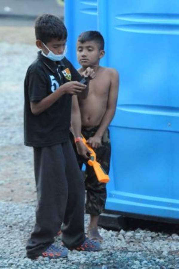 Así luce el estadio mexicano donde los migrantes hondureños han sido albergados