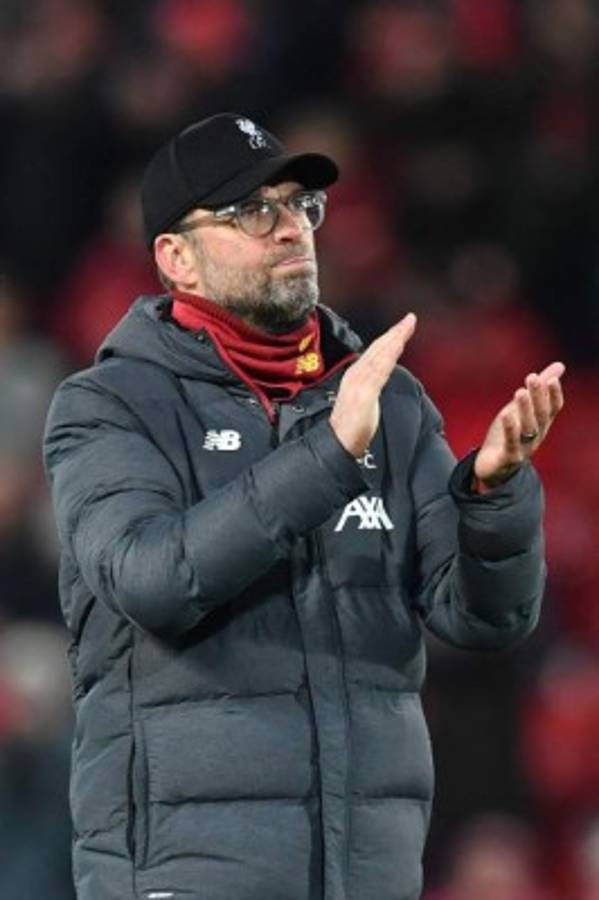 Cholo Simeone enloquece en Anfield; Jürgen Klopp muy triste pide perdón