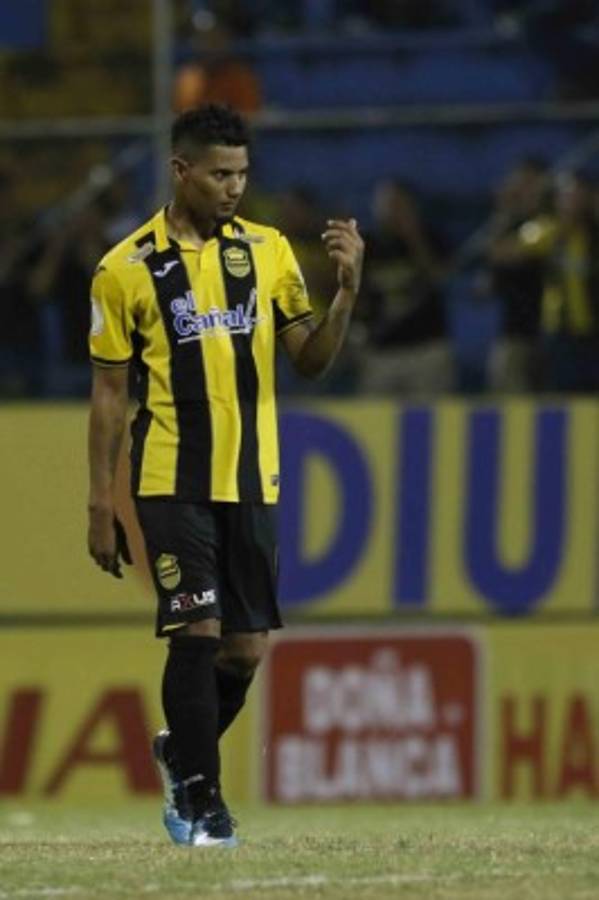 Sin trabajo: Reconocidos jugadores hondureños que siguen como agentes libres