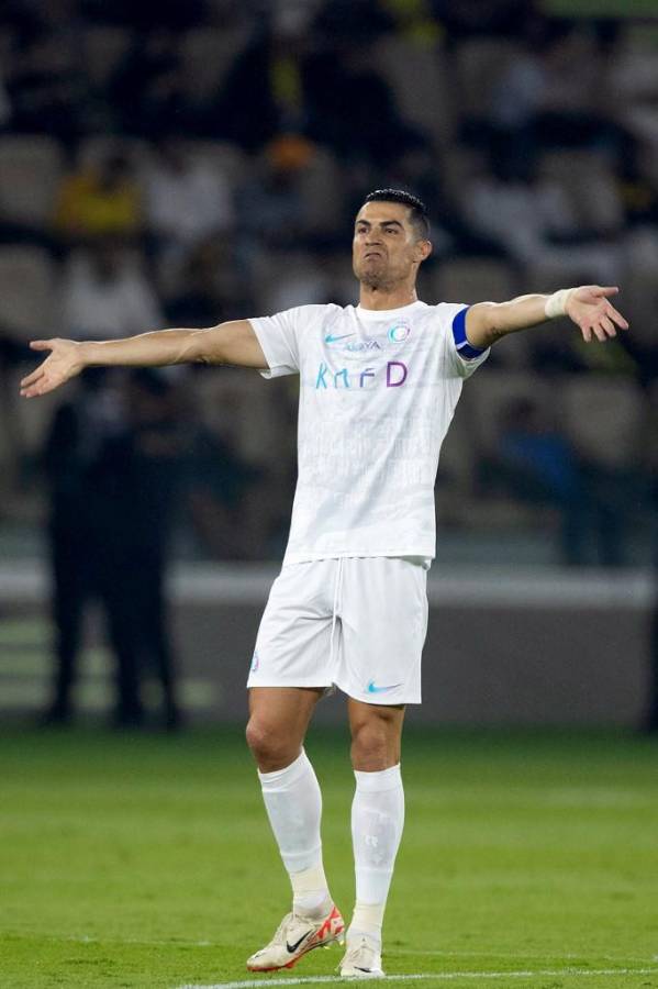 Show en la liga de Arabia: el reencuentro de Cristiano Ronaldo con Benzema y los goles del portugués