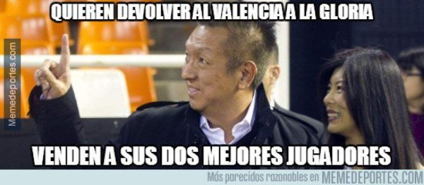 El 'último fichaje' del FC Barcelona, protagonista de los mejores memes del lunes