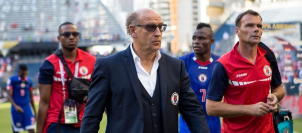 Los seleccionadores nacionales mejores y peores pagados de la Concacaf