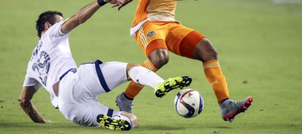 Un hondureño aparece en lista de los jugadores con más faltas en la MLS