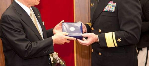 ¿Sorprendidos porque recogen basura en Rusia? 22 cosas que solo en Japón podrás ver