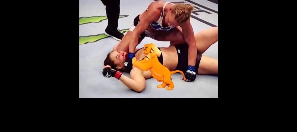Así se burlan de Ronda Rousey tras su derrota ante Holly Holm en la UFC