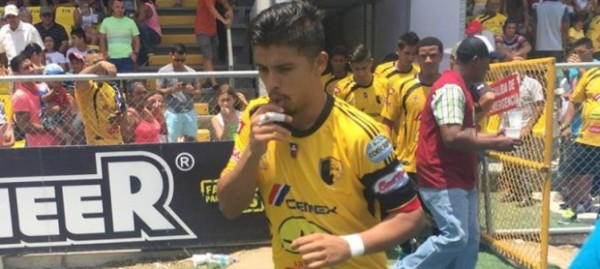 Rumores y Fichajes: Clubes pequeños hacen movimientos y otros forman plantel para Concachampions