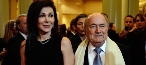 Exfutbolistas que se han casado o han tenido una relación con edad avanzada