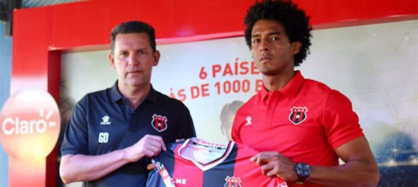 RUMORES Y FICHAJES: Mexicano y argentino destacan en movimientos en Centroamérica