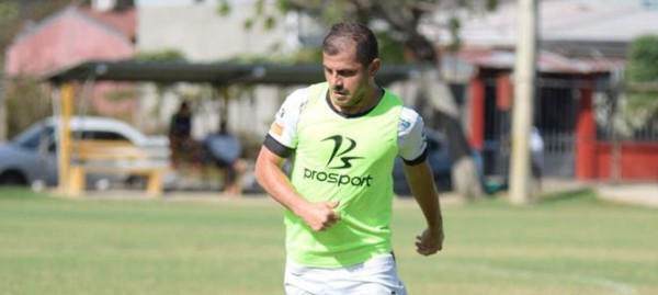 Fichajes Centroamérica: Salvadoreño planta a club hondureño; ticos llegan a toda la región