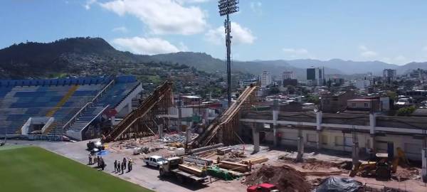 Siguen los trabajos de remodelación en el estadio Nacional de Tegucigalpa.