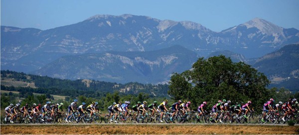 Las mejores postales del Tour de Francia 2015