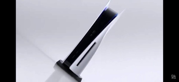 Sony presenta oficialmente la PlayStation 5: Espectacular el nuevo diseño de la consola