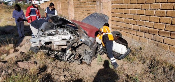 Así quedó el Porsche del futbolista mexicano Javier Cortés tras sufrir un terrible accidente&nbsp;&nbsp;&nbsp;