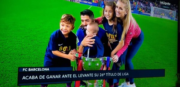 NO SE VIO POR TV: Messi y su tierna celebración en título de Barcelona