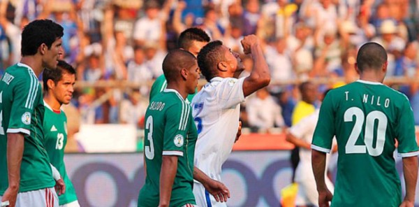 FOTOS: Grandes celebraciones de Honduras ante México en San Pedro Sula