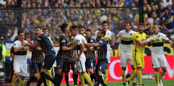 Excesos, armas y denuncias: Así es la vida de Ricardo Centurión, el futbolista más polémico de Argentina