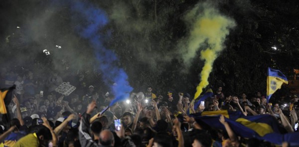 FOTOS: La impresionante despepida de los aficionados al Boca Juniors