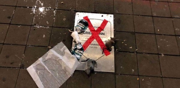 Messi sienta a Héctor Herrera y famoso personaje hondureño en el Atlético-Barcelona