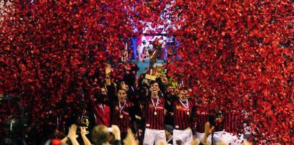 ¡Llegan a un grande! Así es Alajuelense, club al que llegará Rojas y Garrido