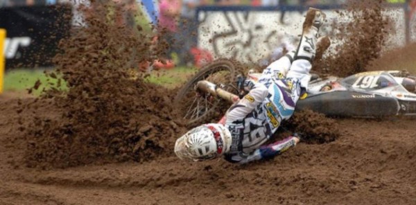 Las caídas más graciosas, pero muy peligrosas en el deporte