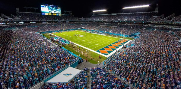 ¡HASTA CON PISCINA! Así es el Hard Rock Stadium donde jugará el Barcelona contra el Real Madrid