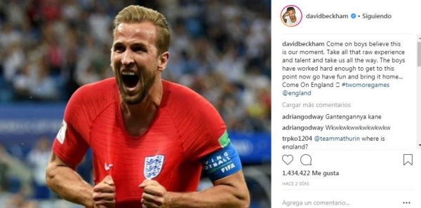 ¡En fotos! Fanática se le desnuda a David Beckham en plena vía pública