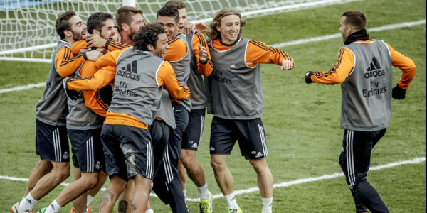 Real Madrid cierra el 2013 con su afición