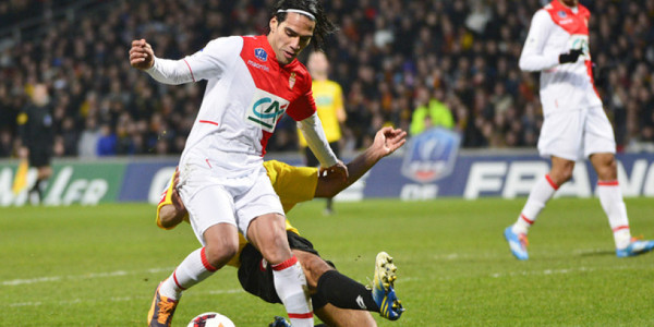 Radamel Falcao enciende las alarmas en Colombia