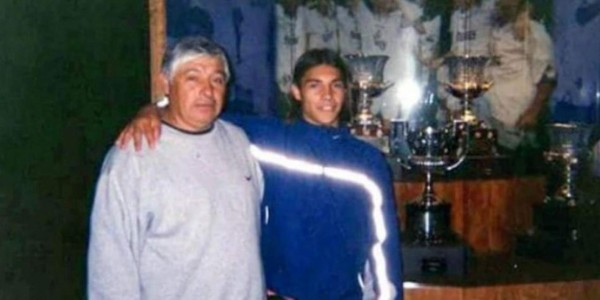 INCREÍBLE: El delantero que pasó de estar en el Real Madrid... ¡a conducir camiones!