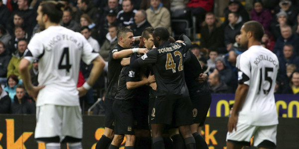 El Manchester City sigue pisando los talones al Arsenal