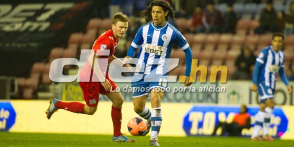 VIDEO: Roger Espinoza anotó golazo en empate de Wigan