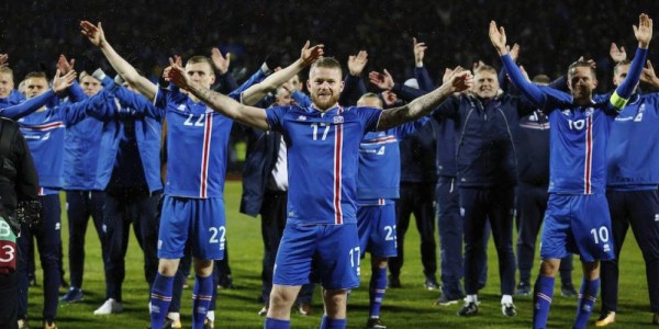 ¡Increíble! El futbolista de la Premier League que se baña con cerveza para conservarse &nbsp;&nbsp;