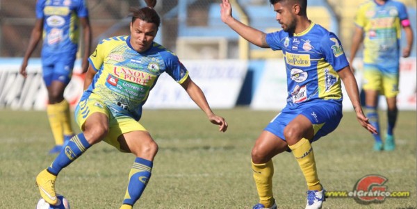 ¡GRISES! Las luces y sombras de los legionarios hondureños en el cierre de sus ligas