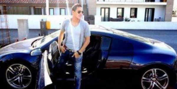 Los ¡lujosos! autos que no has visto de otros grandes cracks del fútbol