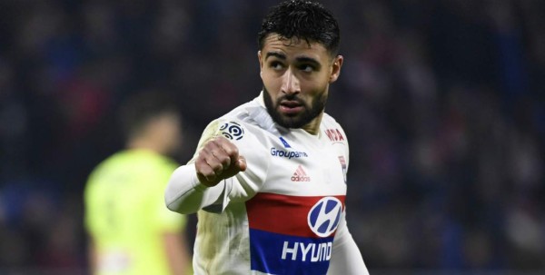 Mercado: El siguiente galáctico del Real Madrid y se cae un fichaje del FC Barcelona