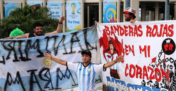 ARGENTINOS INVADEN RÍO DE JANEIRO Y ESPERAN LA FINAL DEL MUNDIAL
