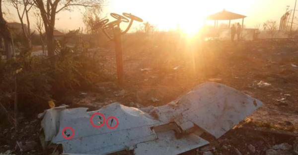 Las impactantes imágenes de cómo quedó el avión que se estrelló en Irán y dejó 176 muertos&nbsp;&nbsp;