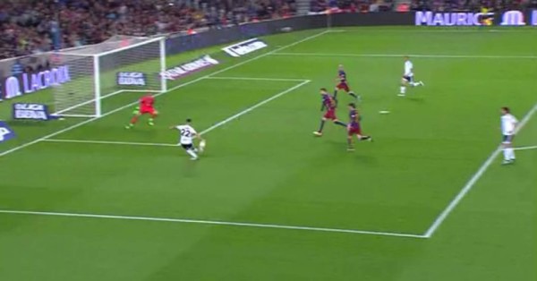 Las acciones más destacadas de la derrota parcial del Barcelona ante el Valencia