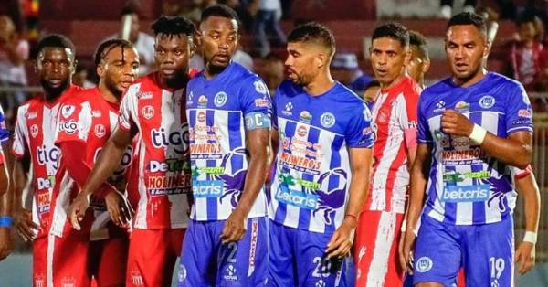 La última vez que Victoria venció al Vida fue en el año 2014.