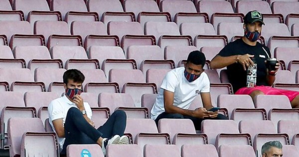 Barcelona en el Joan Gamper: El MVP del partido, el debutante y... ¿Qué leía Luis Suárez? &nbsp;&nbsp;