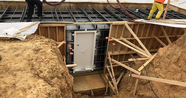 Millonarios de EUA huyen del coronavirus a refugio de búnkeres en Nueva Zelanda